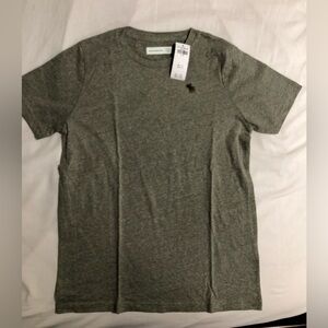 Abercrombie kids. Boys. Short sleeve. NWT